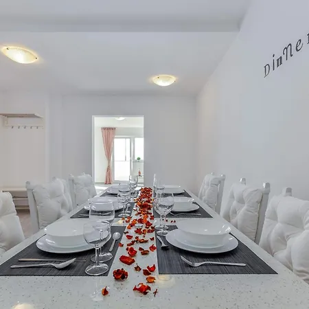 Apartman Veronique1 Mit Pool By Interhome