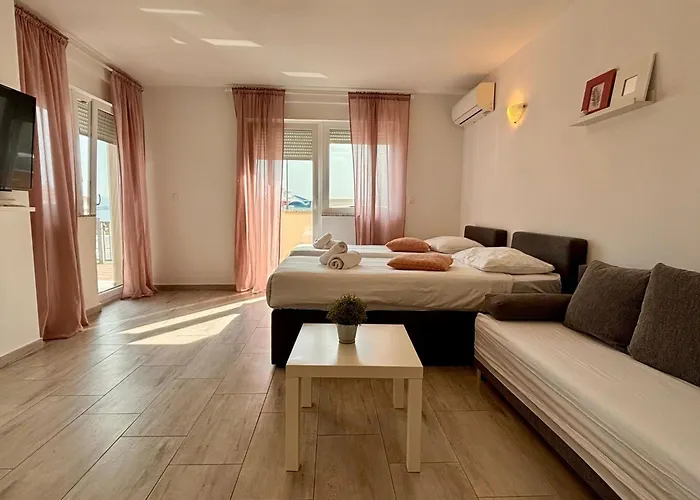 شقة Veronique1 Mit Pool By Interhome